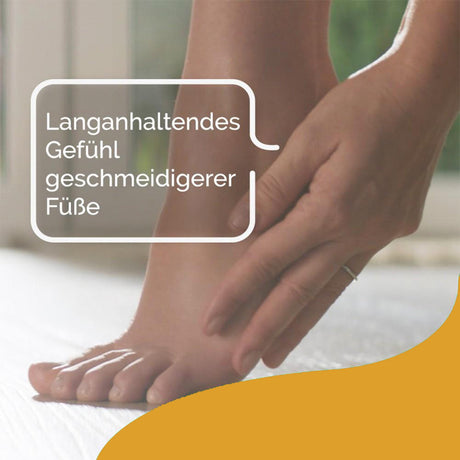 Scholl DE Care Scholl ExpertCare Intensiv pflegende  Fußmaske in Socken –  Nährende Maske  mit 3 wertvollen Ölen